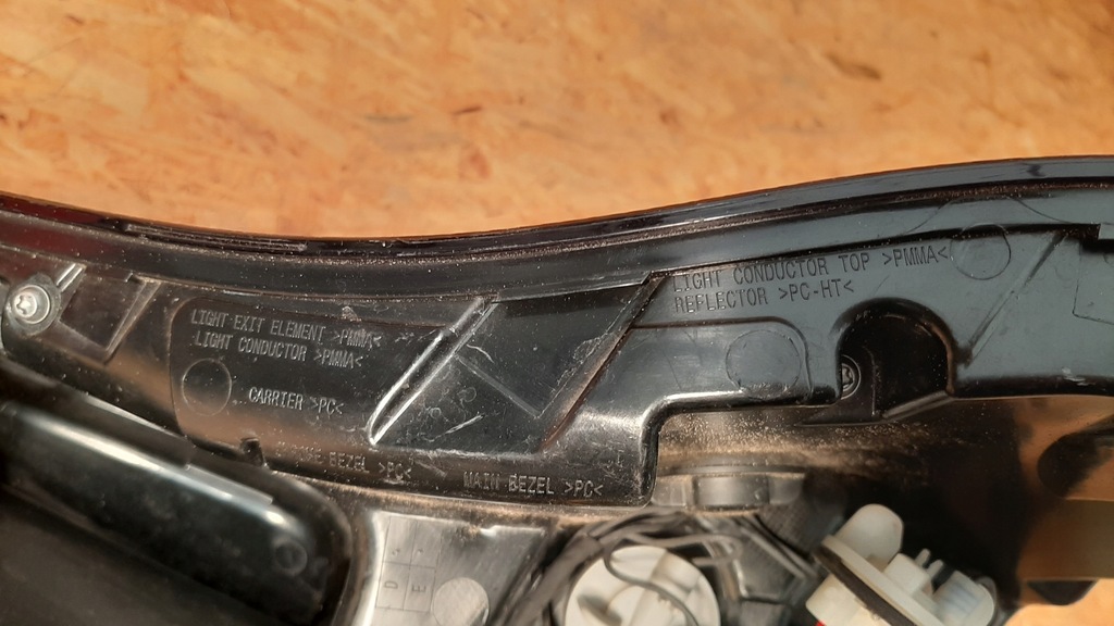 фото №12, Renault grand scenic iv лампа led задня задня ліва 265553283r