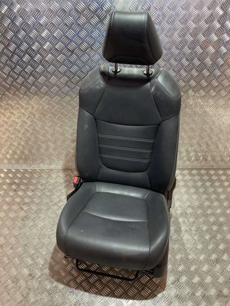 фото №1, Сидіння лівий перед шкіра uk toyota rav4 v 19-