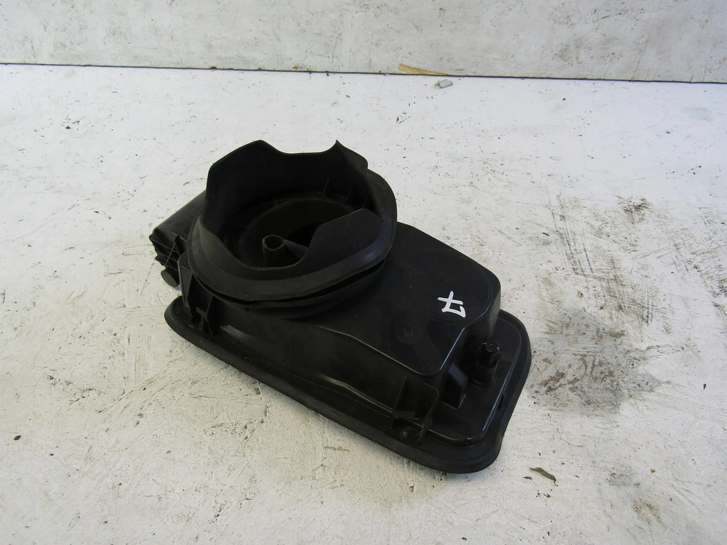 фото №9, Bmw 5 f11 кришка механізм заливної пального 7206558