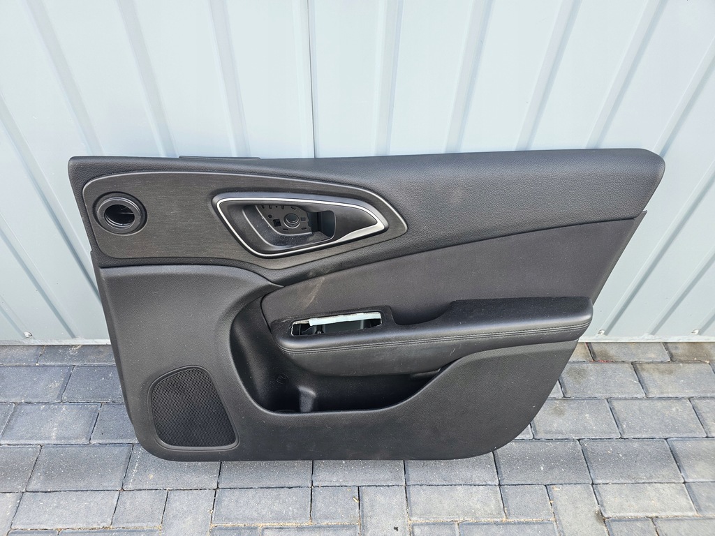 фото №13, Chrysler 200 15- обшивка дверь левый правый перед задняя usa