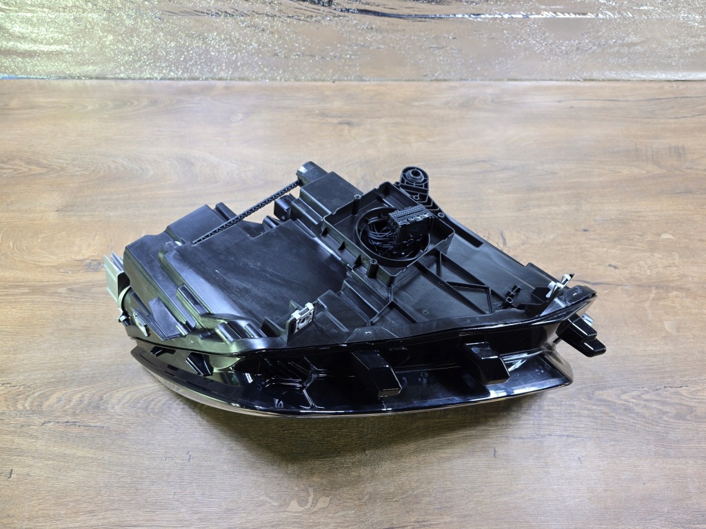 Seat ateca рестайлинг  фара перед передняя левая full led 576941031c с Разборки