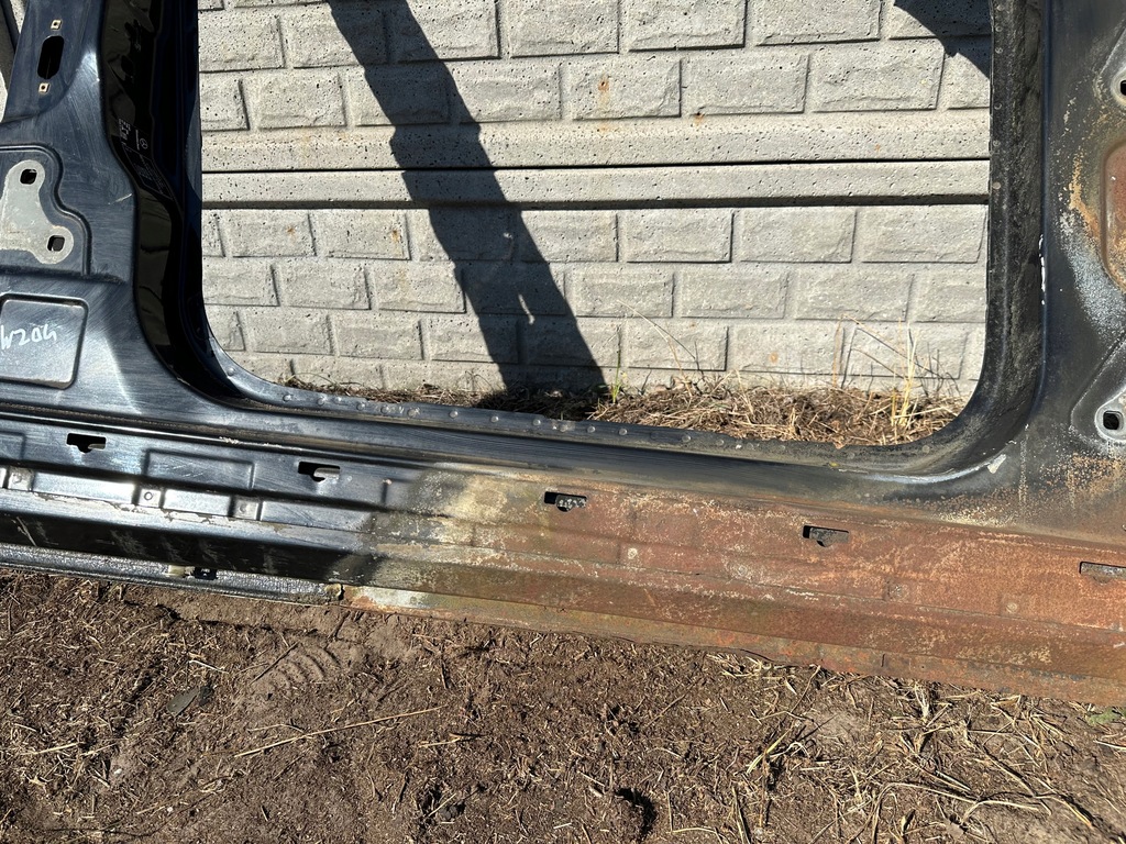 фото №8, Порог правый, блок двигателя правый, четверть, обшивка mercedes c klasa w204