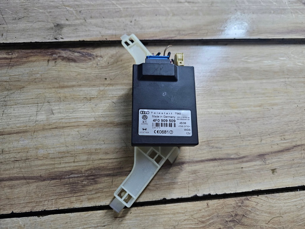 фото №1, Audi vw skoda seat golf блок управления webasto 4f0909509