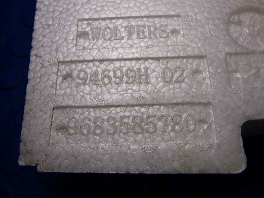 фото №5, Піна пінополістирол шумоізоляція citroen c3 picasso