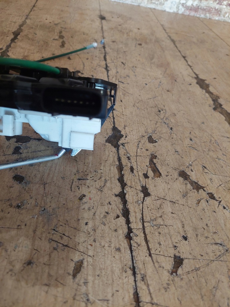 фото №3, Замок двері правий перед 7 pin kia rio iii 2013 rok 3d uk