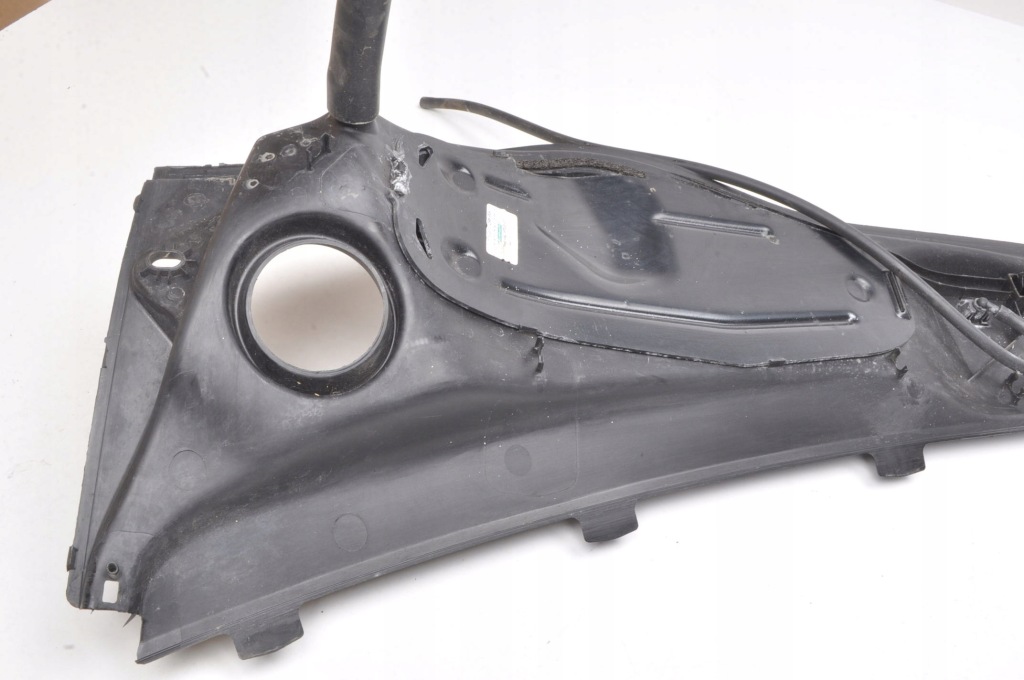 Aston martin db11 накладка жабо жабо hy53-02298-ab hy53-219000-ad Недорого