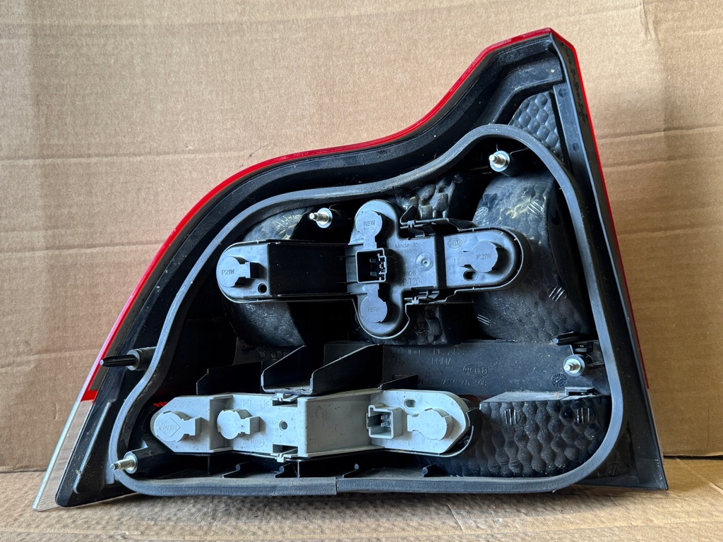 фото №11, Лампа правая задняя правый задняя volvo s60 i 160998 161011