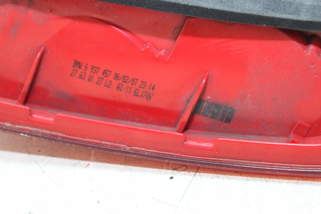 фото №7, Bmw 3 e90 лампа левая задняя задняя oryg w крыло przed liftem 6937457