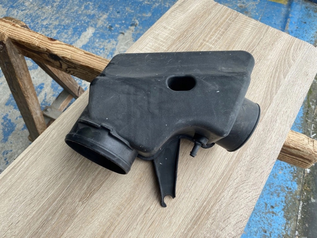 фото №1, Резонатор chrysler town&country dodge caravan 3,6 0486731ac