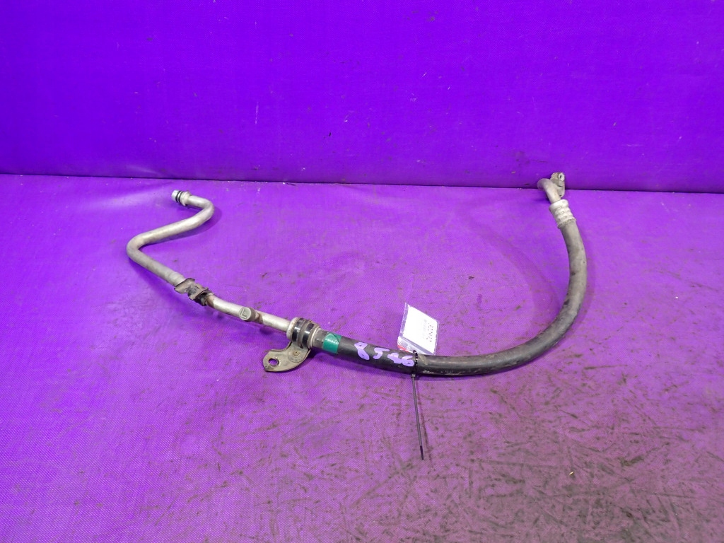 фото №1, Toyota corolla verso ii 04- 2,2 d4d шланг wąż труба кондиционера eu