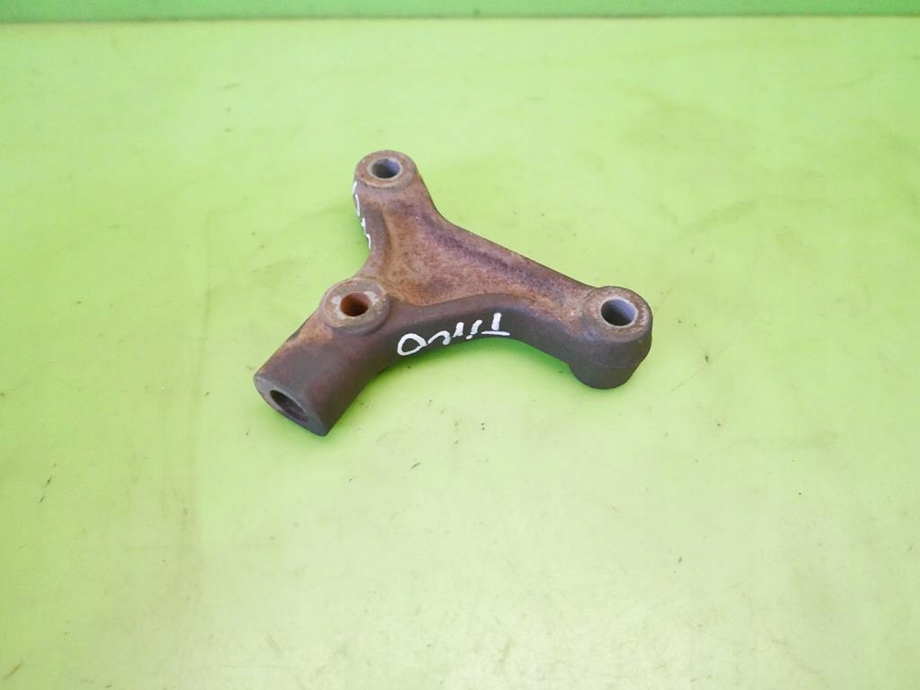 фото №1, Кронштейн кронштейн кронштейн nissan almera tino 2.2 di