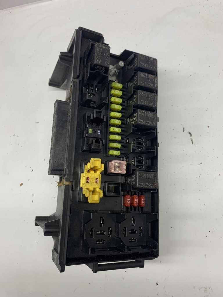 фото №1, Коробка запобіжників модуль jeep 04692087ab
