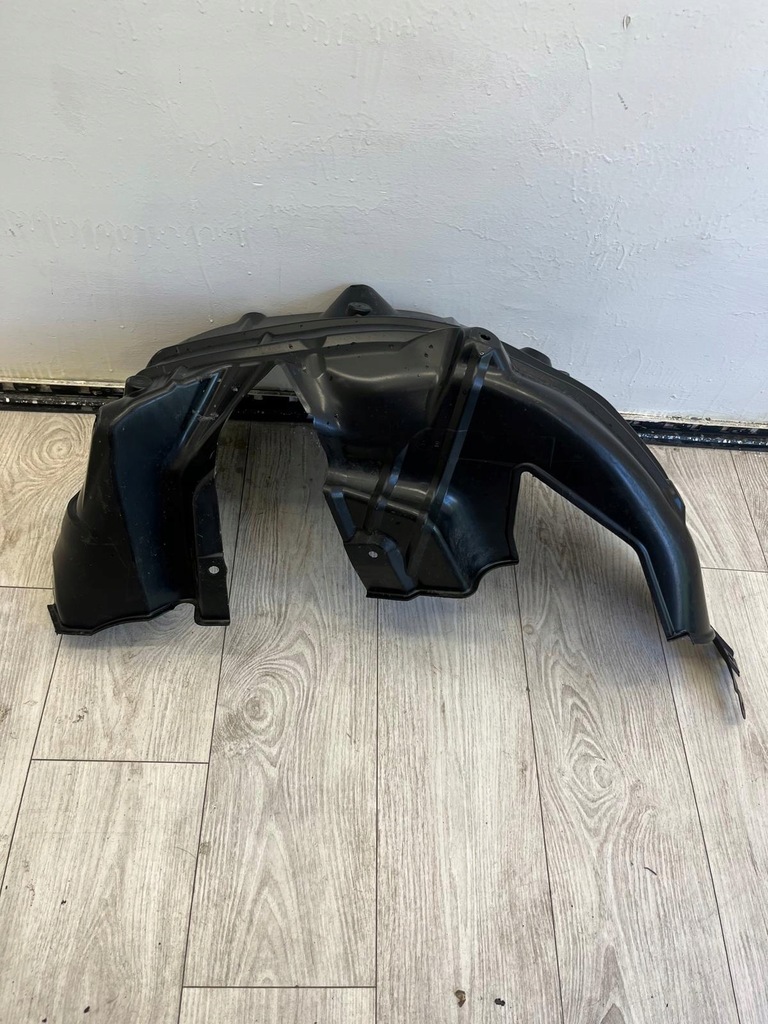 фото №1, Toyota yaris cross подкрылок левая задняя 65638-0d010