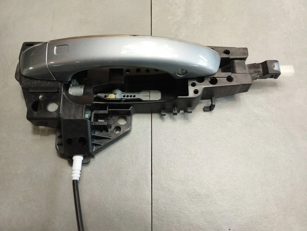 фото №1, Audi a6 c7 ручка права задня lx7p kessy