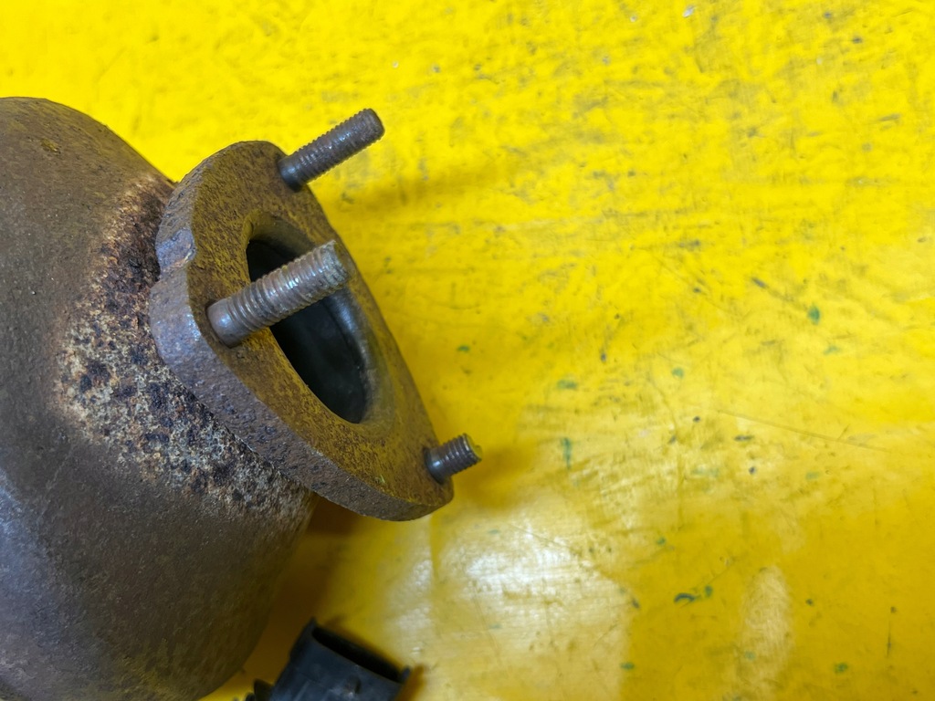 фото №13, Коллектор выпускной катализатор пустой датчик zafira a lift 1,6 b z16xe gm55 .