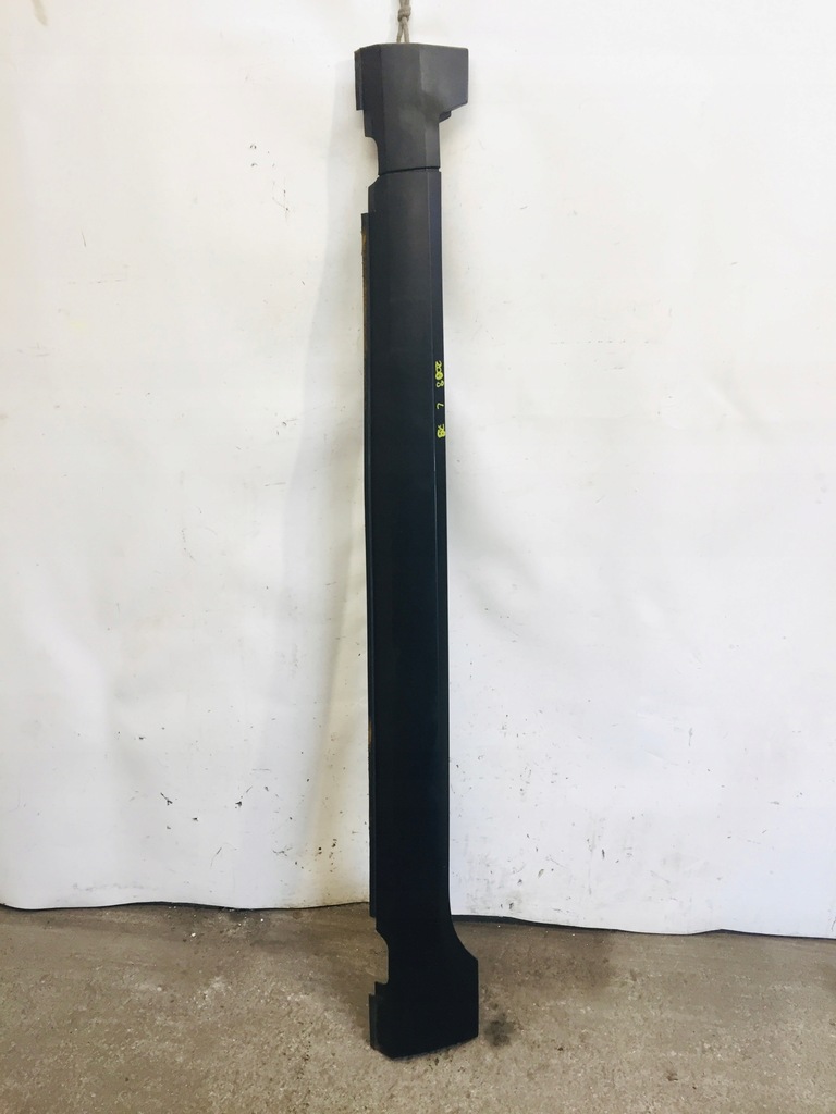 фото №1, Молдинг порог левая peugeot 2008 #79