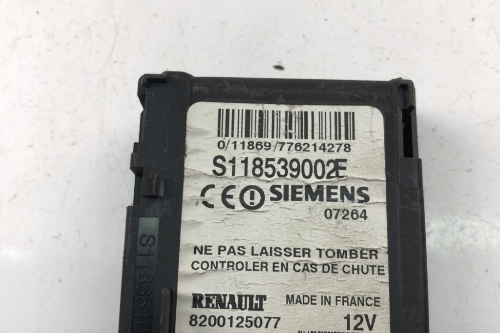 фото №1, Блок управления renault scénic ii jm0/1_ 8200125077 2005