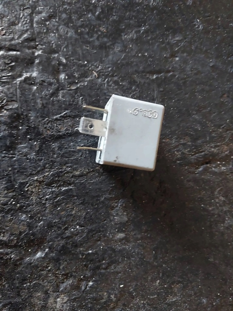 Реле 53 volkswagen touran i 141951253b Київ