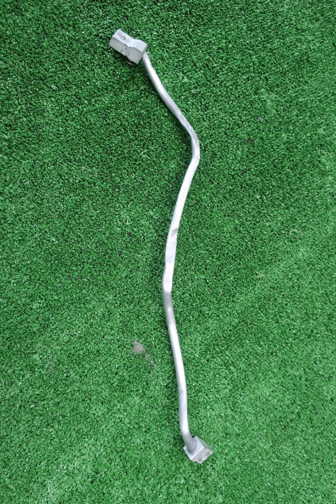 фото №1, Шланг трубка кондиционера suzuki jimny 1.5 дизель