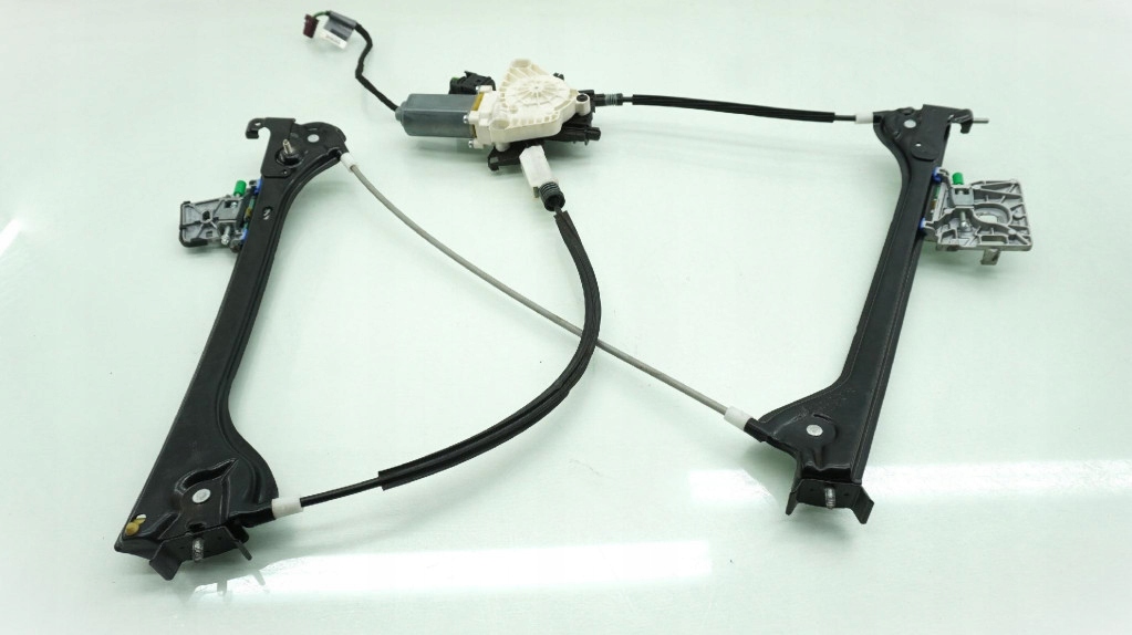 фото №1, Підйомник скло правий моторчик mercedes slk r172 a1727200246