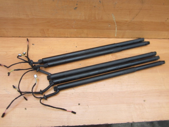 фото №14, Skoda octavia iii kombi lift привод крышки задняя pr 5e9827852f le 5e982851f