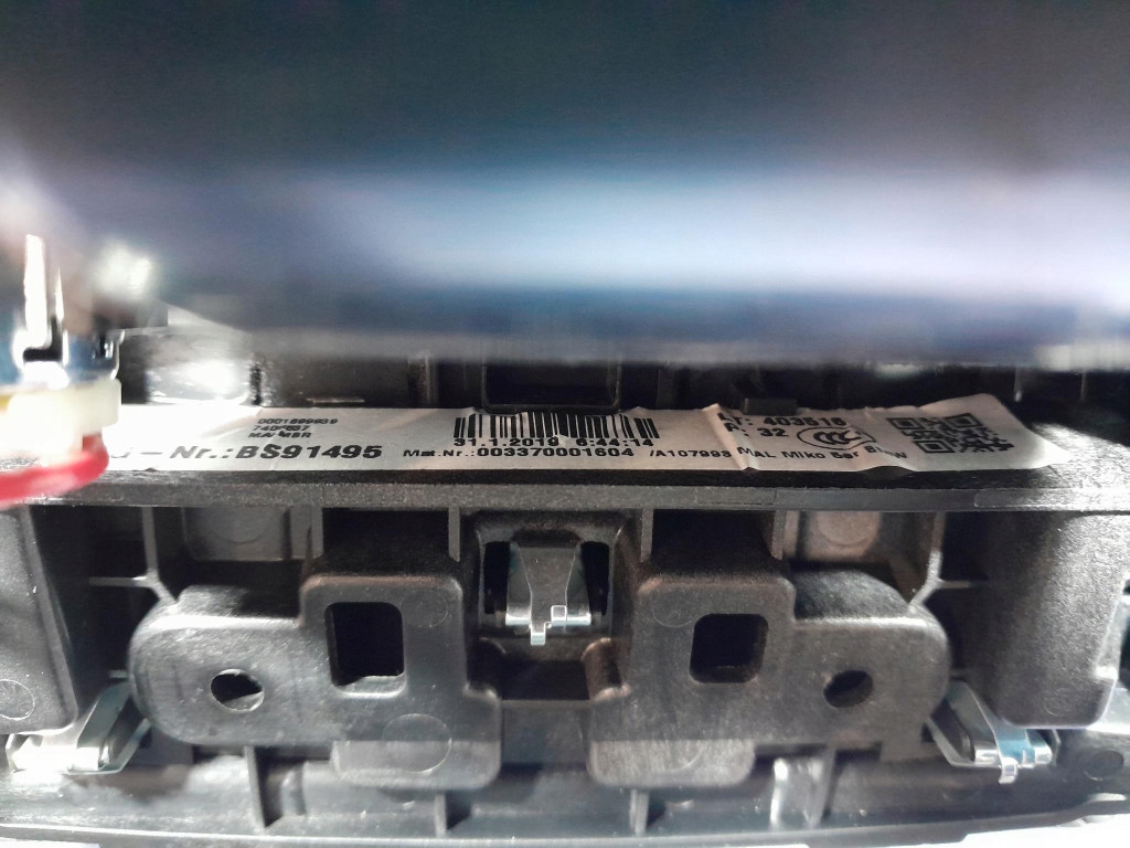 Купить Bmw m5 f90 g30 подлокотник туннель европа 9330670