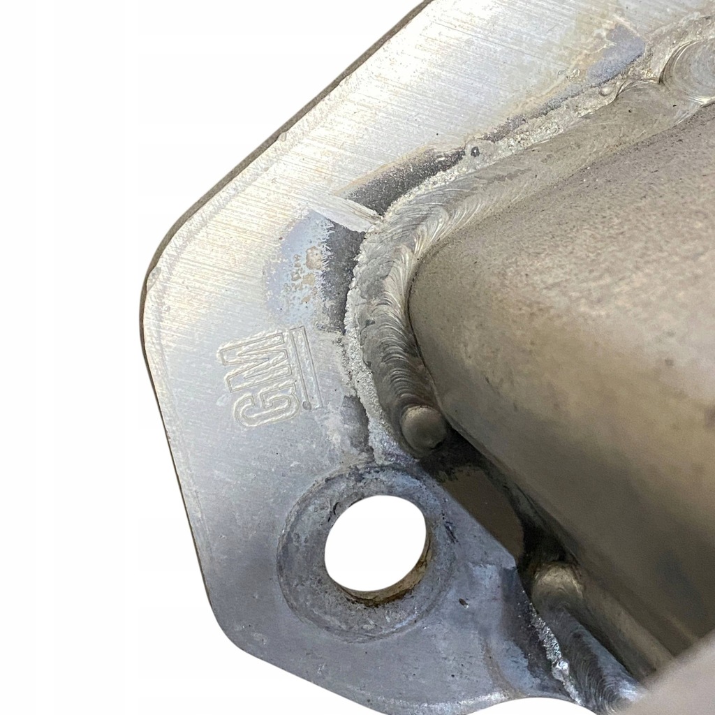 фото №14, Chevrolet camaro 2021 поперечина бампера заднього