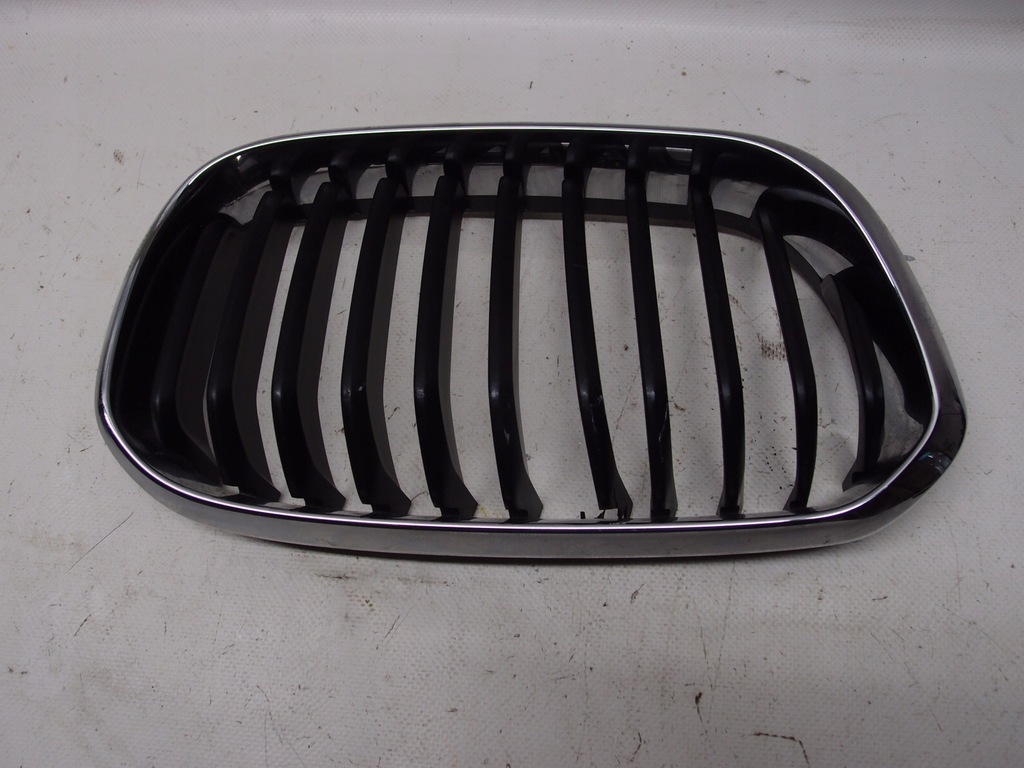 фото №1, Bmw оригінальний номер 7371686 lci решітка впуск решітка радіатора