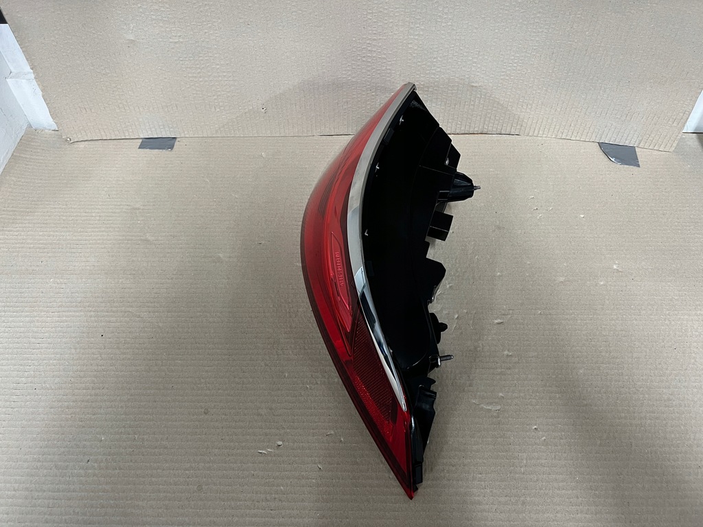 фото №9, Mercedes s klasa w223 лампа задня задня права led!