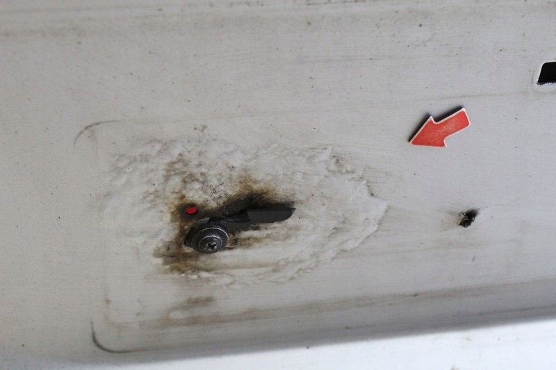 фото №6, Крышка багажника багажника задняя задняя серебристая dodge caliber 06-12