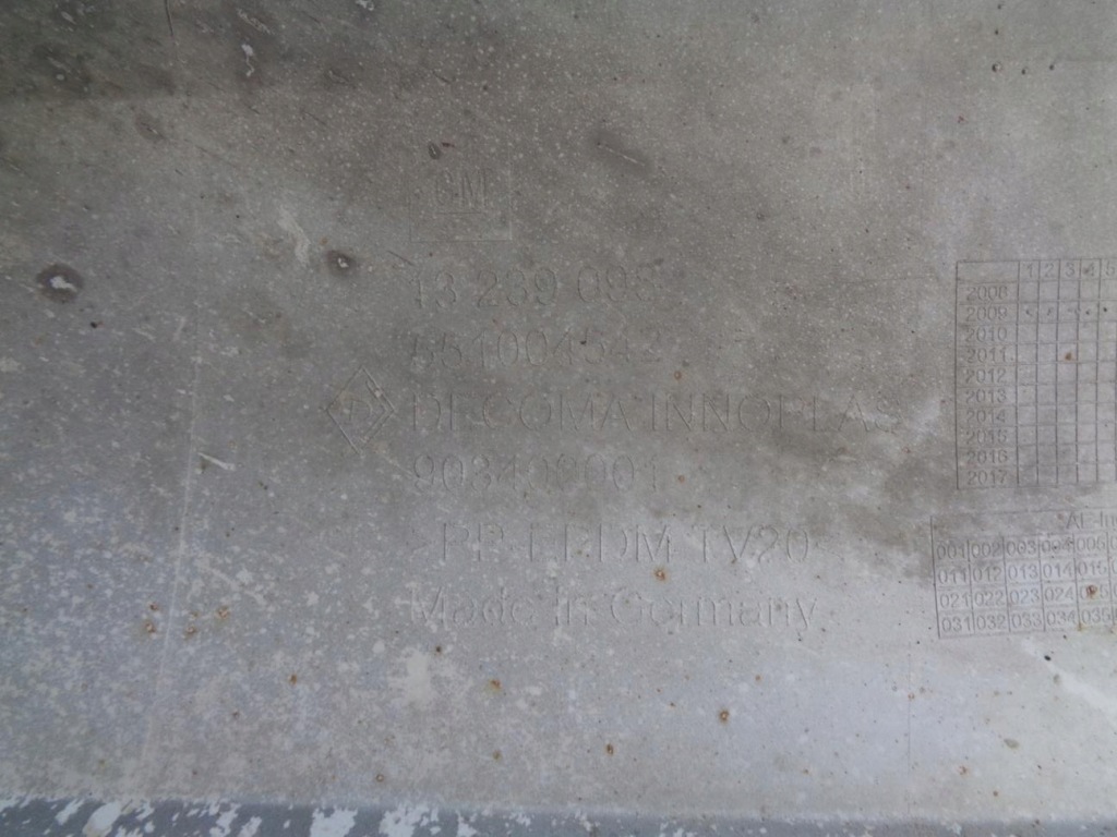 Бампер задні задній комплектний  pdc opel insignia 1 a універсал 2008- 13239098 z163 Ціна