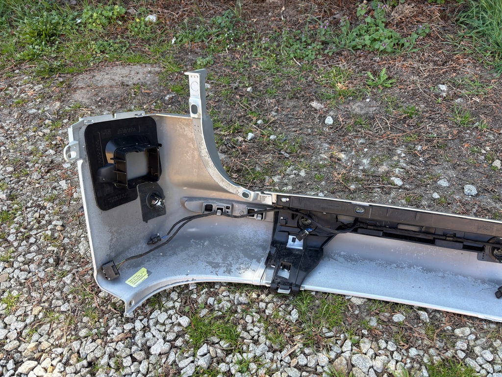 фото №11, Mercedes sprinter 907 w907 910 бампер задняя задний уголок правый левый pdc