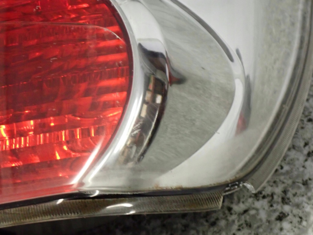 фото №9, Suzuki grand vitara ii 3d 05- лампа задняя правая europa