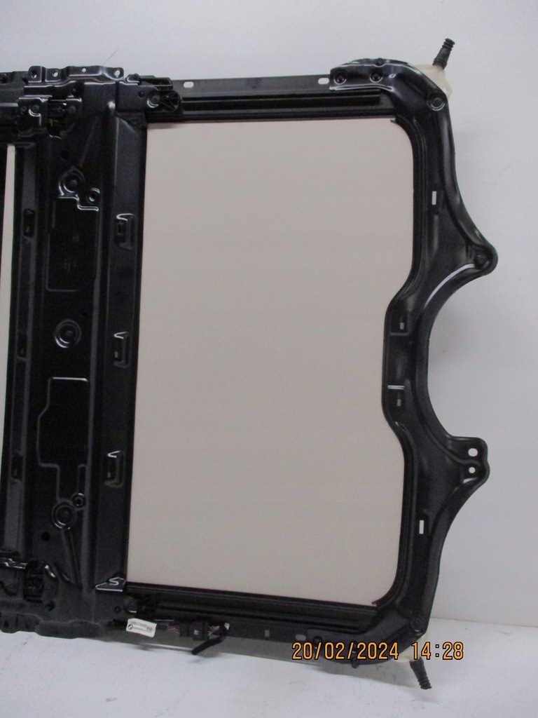 фото №8, Дах панорама bmw g12