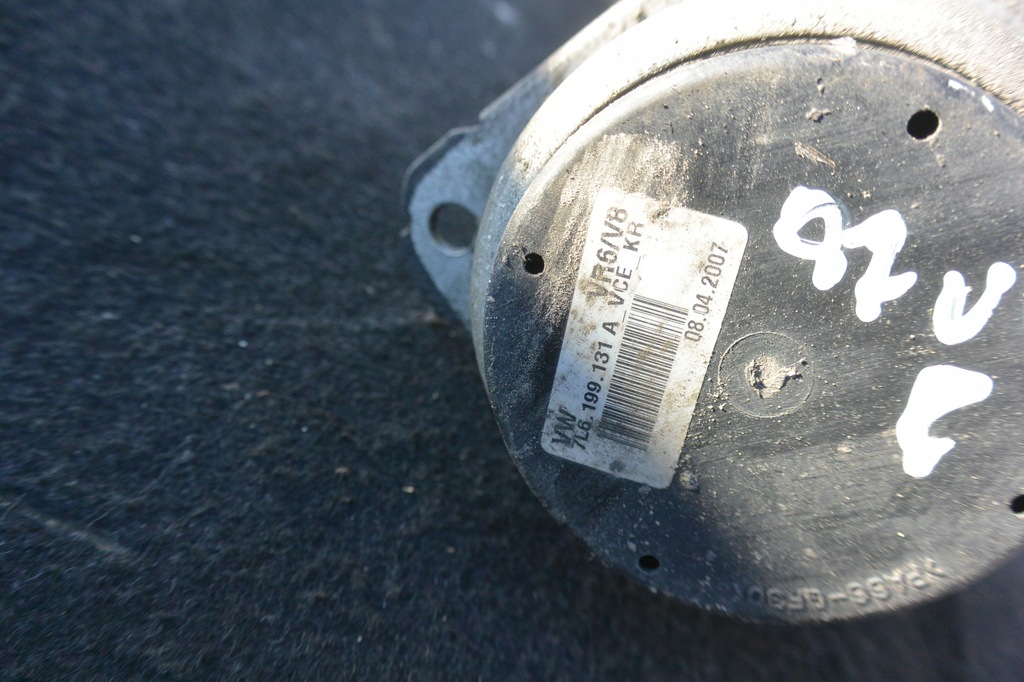 фото №7, Подушка двигателя kpl 4.2 fsi audi q7 4l vw touareg 7l