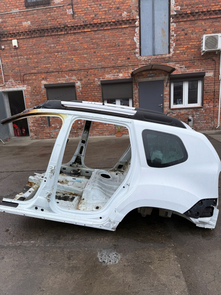 фото №1, Dacia duster i 10- четверть задняя задняя левая 1.5 dci 4x4 ov369