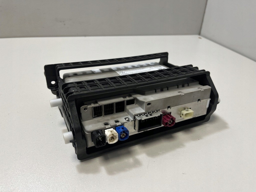 фото №1, Bmw i4 2024 модуль / блок управления gps