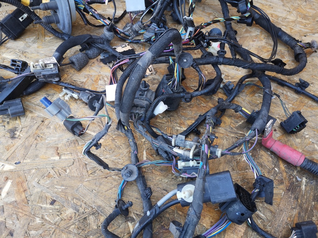 фото №10, Jaguar xf x260 електропроводка відсік двигуна 2.0d коробка запобіжників