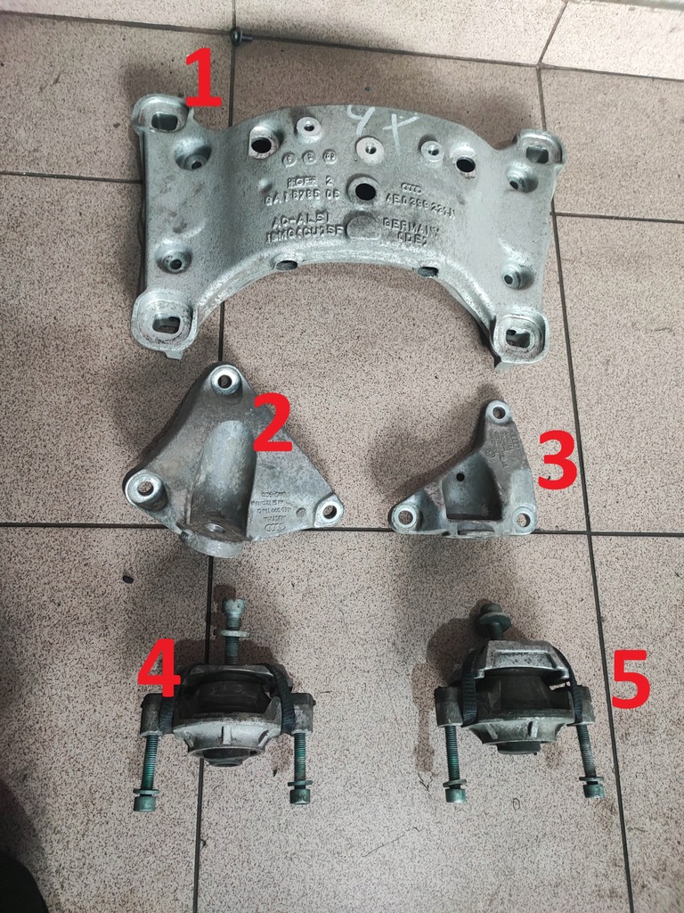 фото №1, Кронштейн подушка audi a8 d3 4.2