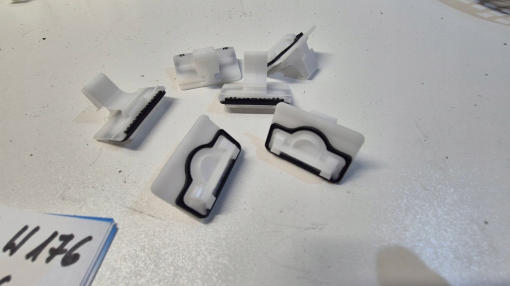 Купити Mercedes w246 242 w176 cla c117 штифт кліпса кронштейн поріг 0019914471