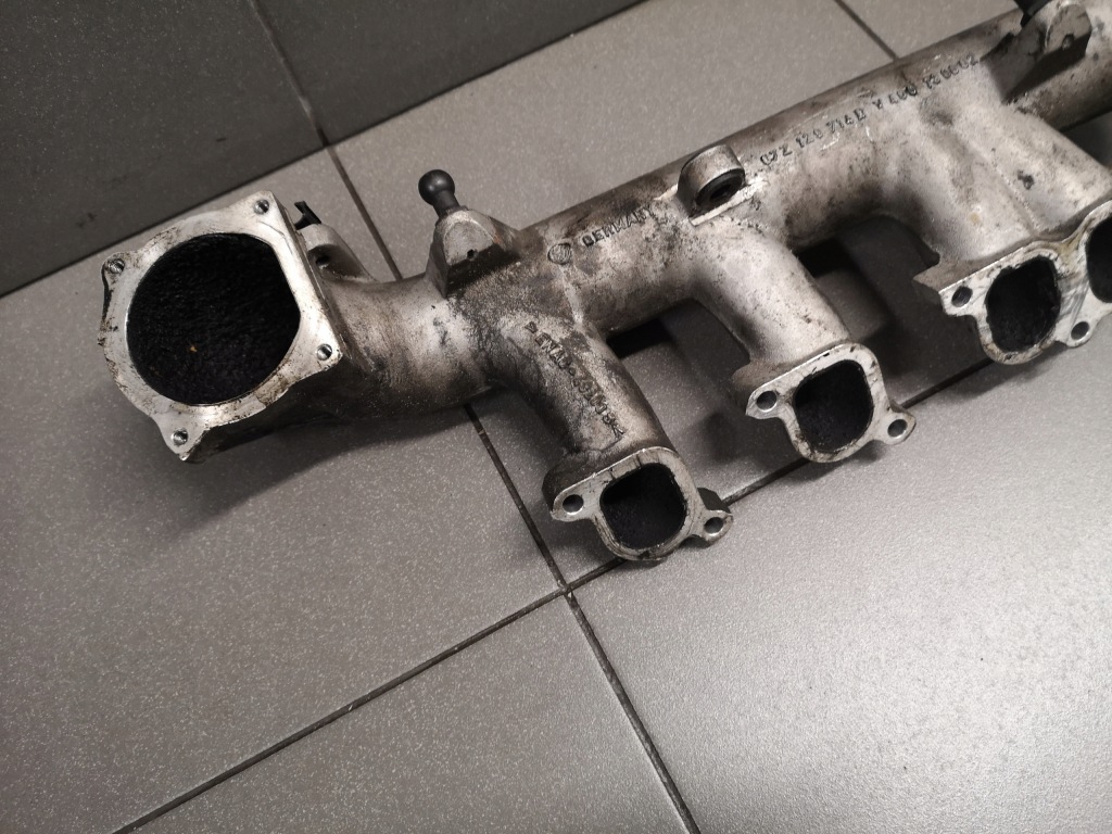 Коллектор впускной  vw touareg 5.0 tdi 07z129714d Недорого