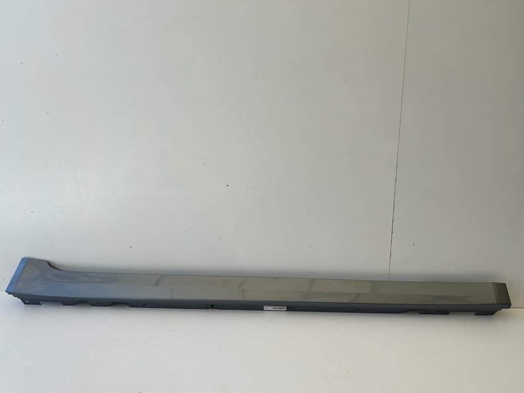 фото №1, Bmw 5 g30 g31 молдинг порог правая 7387338