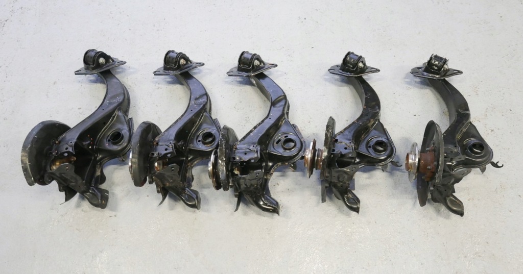 фото №1, Поворотний кулак важіль ступиця лівий задня mini f55 f56 f57