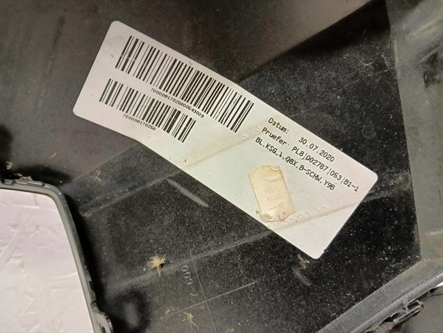 фото №4, Решётка радиатора решётка радиатора решётка радиатора рамка audi q8 4m8 s-line 18-