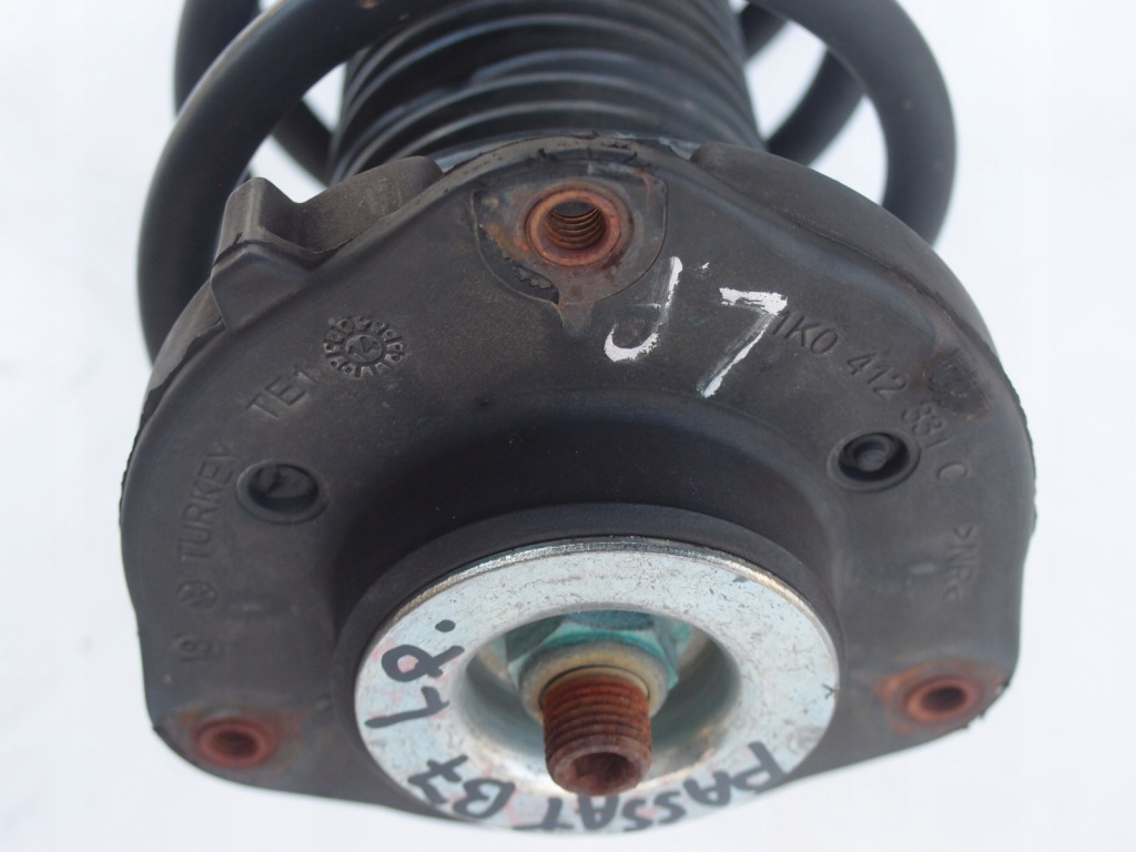 фото №9, Mcperson амортизатор лівий vw passat b7 2.0 tdi