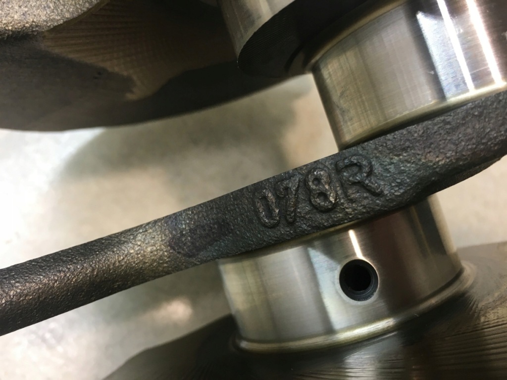 Wał коленчатый a4 b6 2.4 v6 078r Доставка