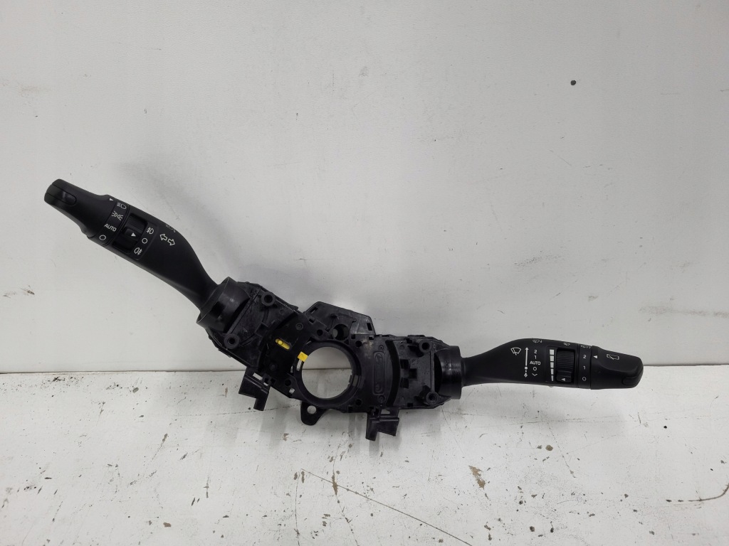 фото №1, Переключатель комбинированный hyundai i20 ii 93403-c8960