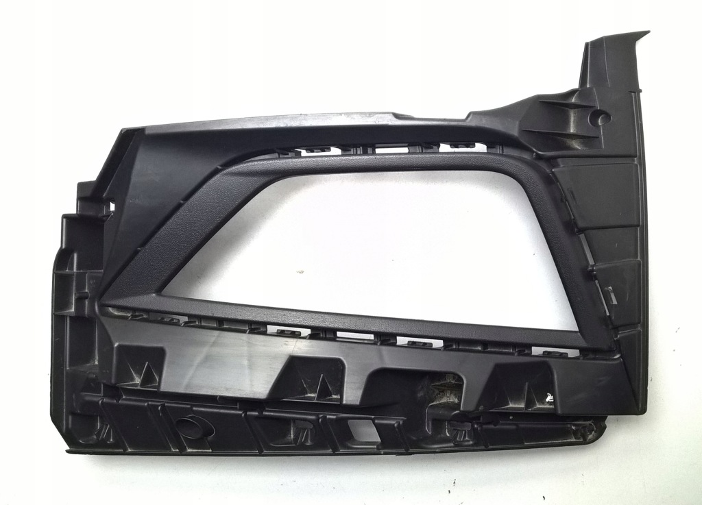 фото №1, Vw polo vi 2g 2017- решётка левая бампер перед oryg