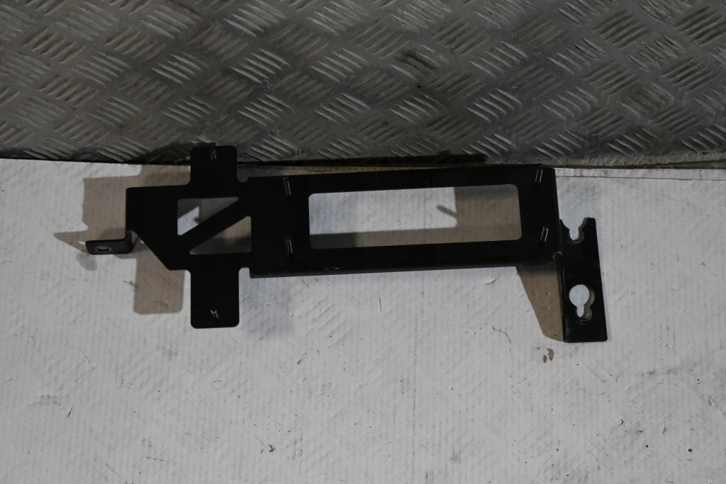 Купити Idealna кронштейн кронштейн mercedes w205 c63 1