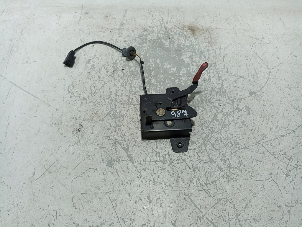 фото №1, Porsche cayman 987 замок капот 99751105300